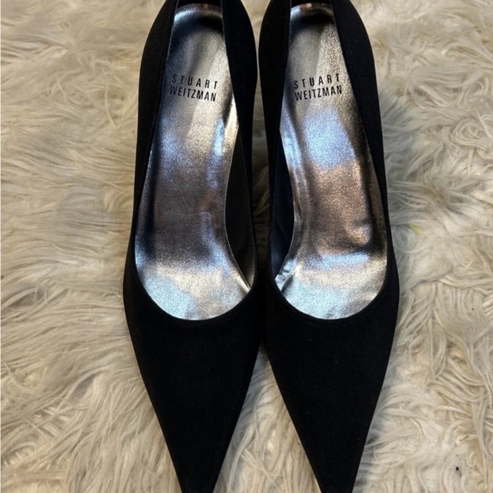 Stuart Weitzman Black Pointed-Toe Pumps